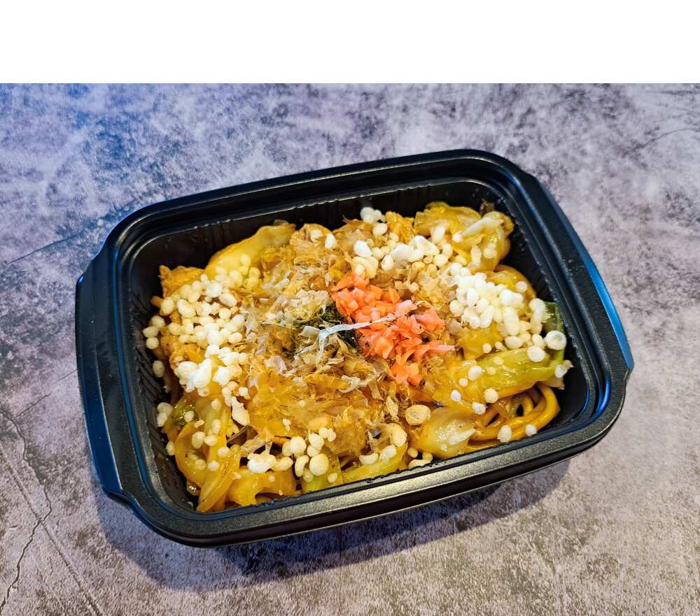 【こだわり和食 どこでもシェフ 日の丸食堂】 屋台の太麺焼きそば